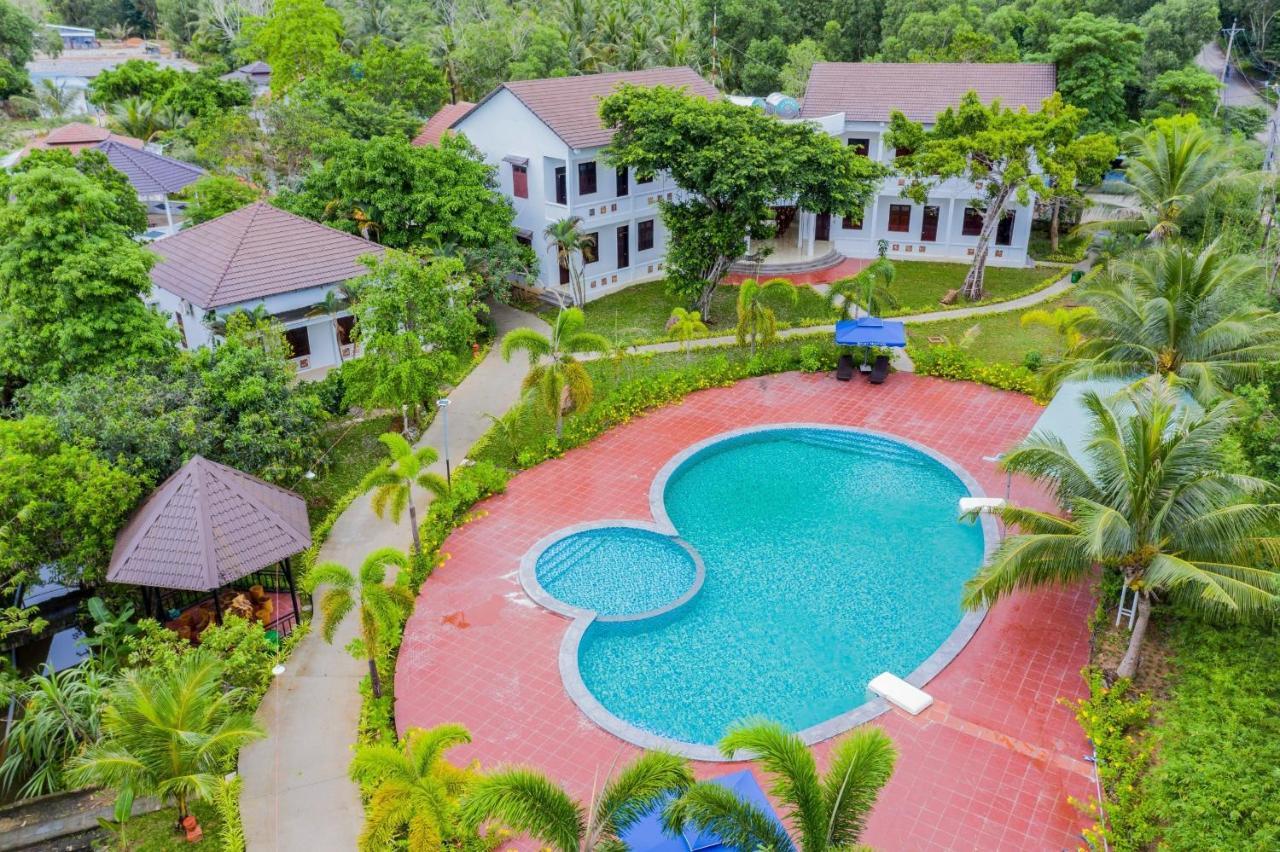 Y Village Resort Фу Куок Екстериор снимка